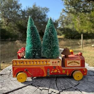 Vintage Fisher-Price Winky Blink Fire Truck